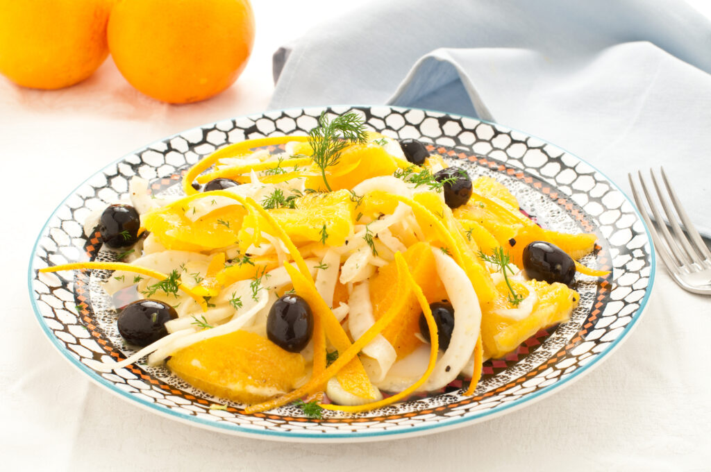 sicilian salad with oranges, fennel and black olives. 